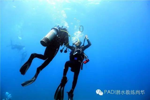 华电能源:预计2023年净亏损1.1亿元