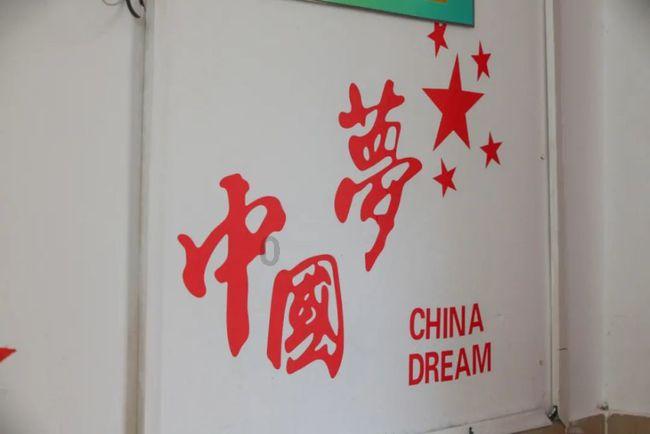 贵的羽绒服和便宜的羽绒服有什么本质的区别?讨论社区-热门话题尽在贵的羽绒服和便宜的羽绒服有什么本质的区别?红迪网